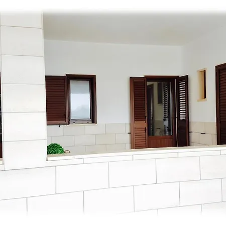 5 Lune Bed & Breakfast 3*